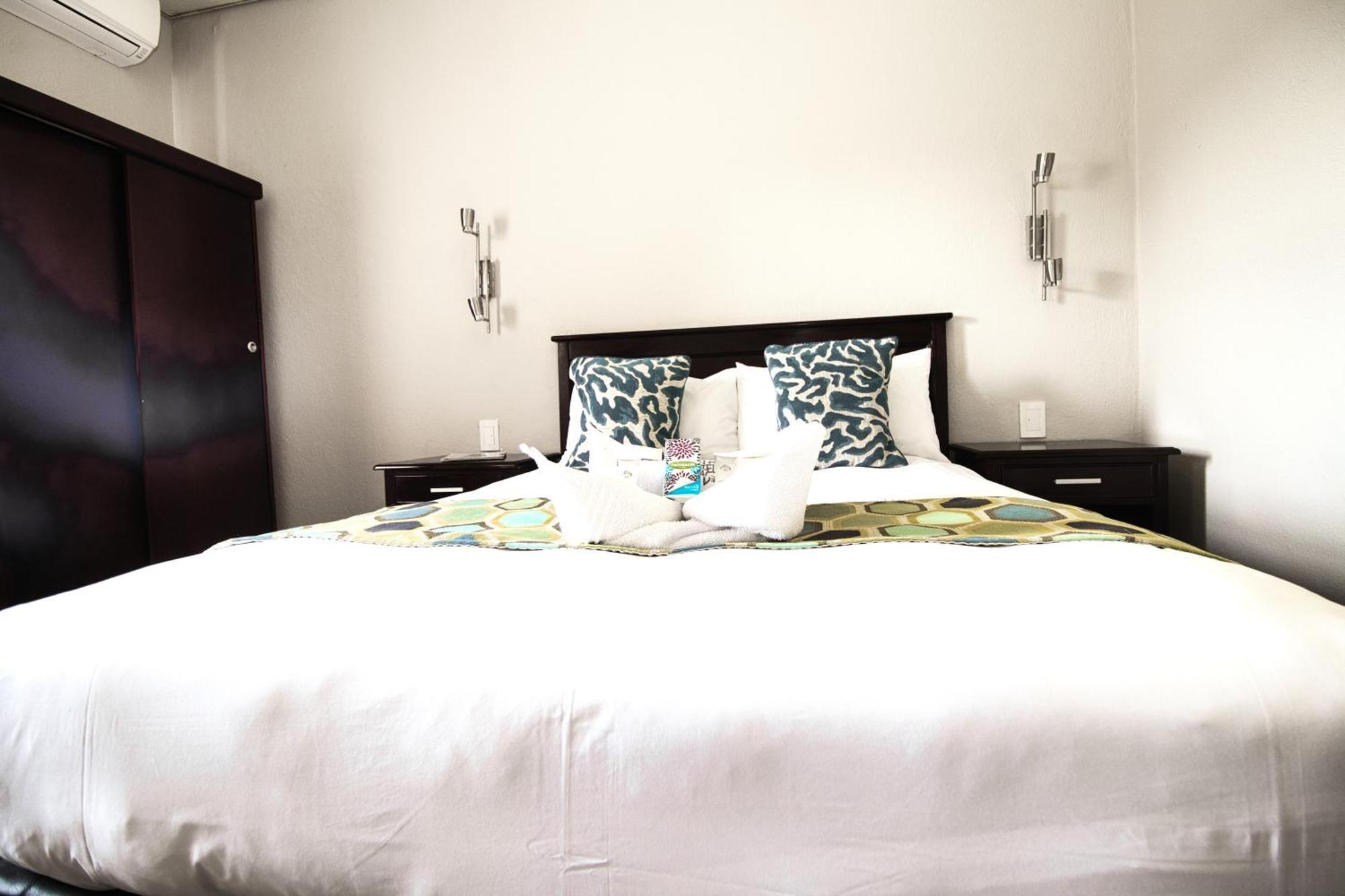 Hotel 247 @ 화이트 리버 외부 사진